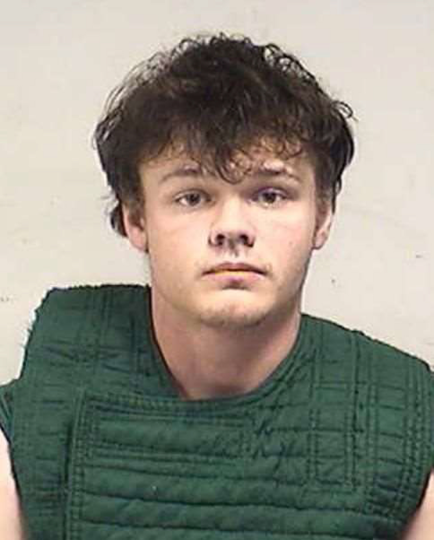 Illinois Man Charged After 121 MPH Police Chase Ends in Crash in Salem ...